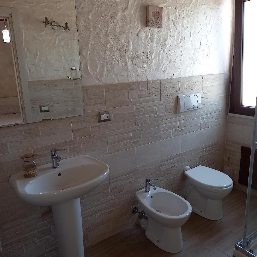 B&B Gli Ulivi SantʼAnna Arresi 外观 照片