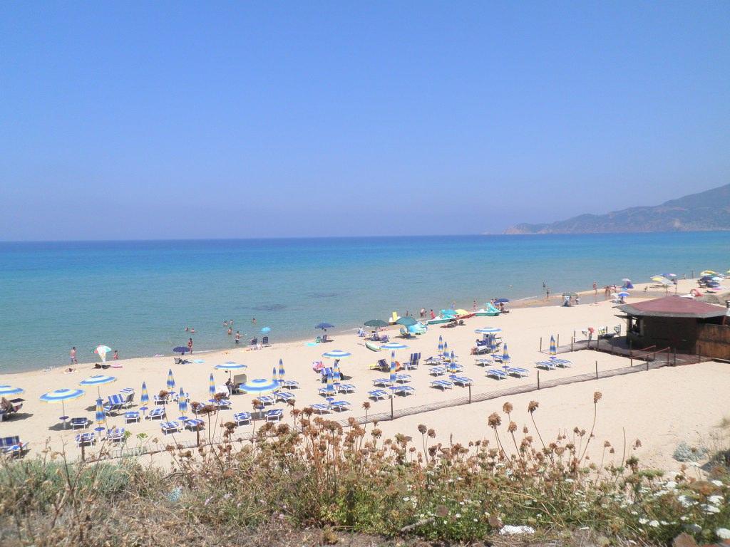 B&B Gli Ulivi SantʼAnna Arresi 外观 照片